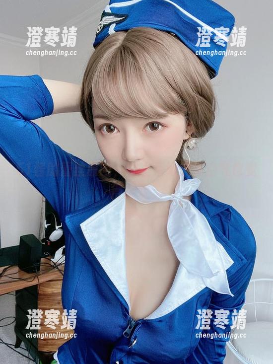 51酱 51酱的蕾丝原图,穿上后好像连空气也变得柔软。