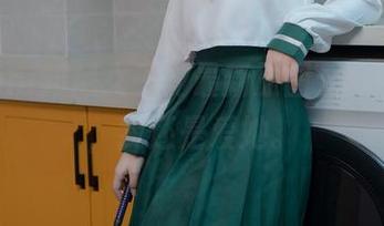 Bangni邦尼女王的最新原图：不过如此，我还是爱她。