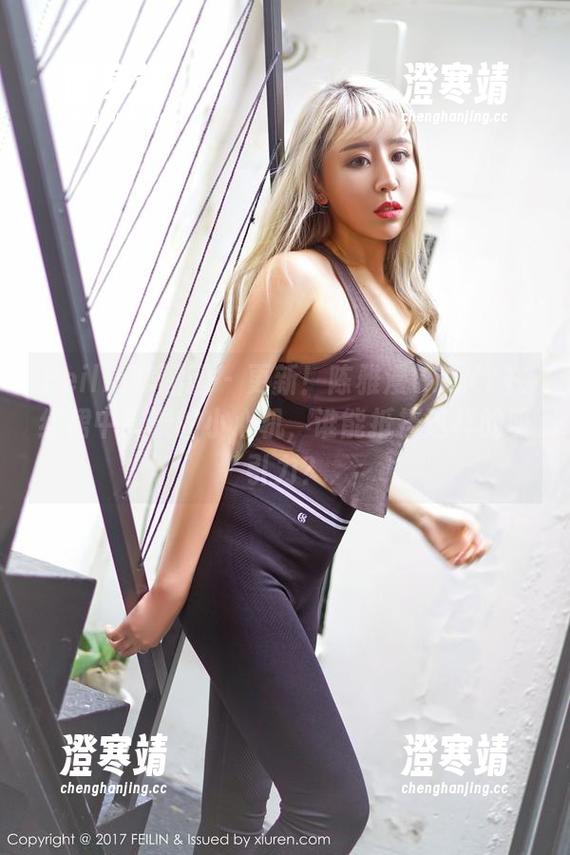 Feilin嗲囡囡 - 更新！陈雅漫VICKY在红裙中展现的小心机，谁能抵挡这样的吸引力？