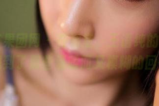 GIRLT果团网 – 在浴室，王语纯的写真让我想到了那些温暖而又模糊的回忆。