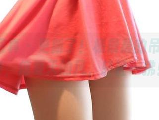 ROSI写真 – 更新了！杨晨晨的吊带作品集，像夏天的风，轻轻一拂！