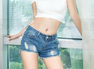 TouTiao头条女神 – 郭美美，黑色厨娘的魅力，这些精选图片绝对值得你一看！