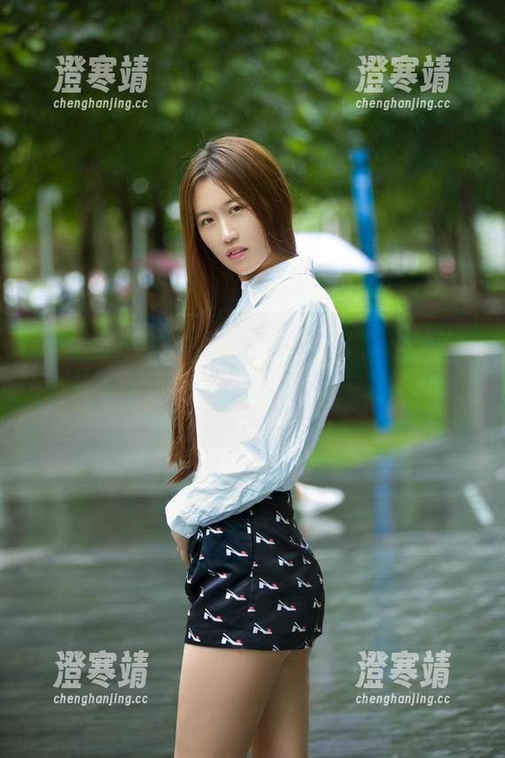 TuiGirl推女郎 - 不想错过的更新，赵惟依学妹的写真集！她的每一张都在默默地撩拨我的心啊！