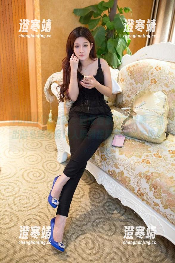 TuiGirl推女郎 - 随便居家的郑瑞熙，拍出的私房写真让人瞬间想搬进她的衣柜里。