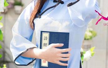 UGirls尤果网 – 高清分享：李思宁的少女气息，真是让我想起那些青涩的日子。