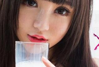 UGirls尤果网 – 李颜儿的居家写真：这品质简直超越了“家”的定义，比我家美太多！