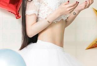 UGirls尤果网 – 想要优雅又省钱？王语纯高跟鞋免费资源等你来拿，真是捡到宝！