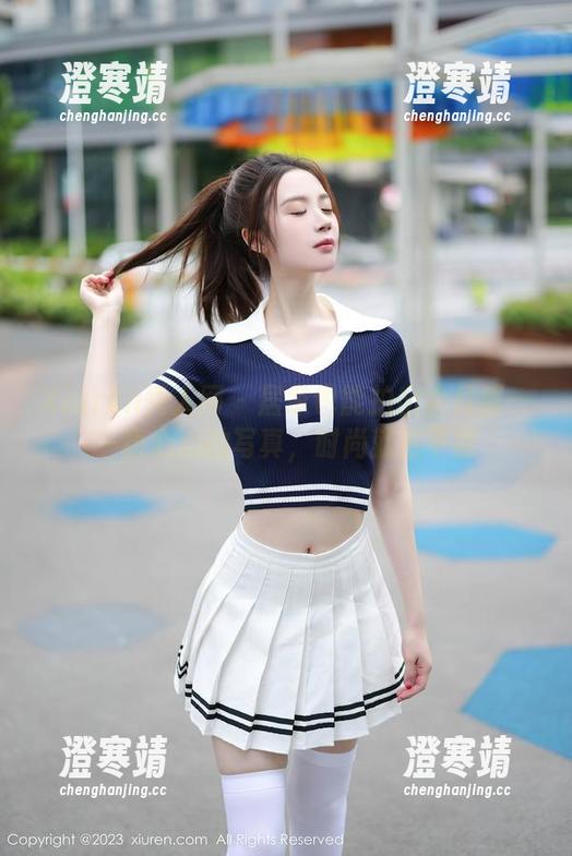 Xiuren秀人网-唐心心 Xiuren秀人网 - 居家也能拍出大片感——唐心心的写真,时尚就在平常