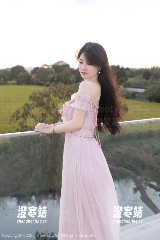 Xiuren秀人网-徐莉芝Booty Xiuren秀人网 - 徐莉芝Booty泳池写真,免费图片,适合发给你的某某人,嘿嘿。