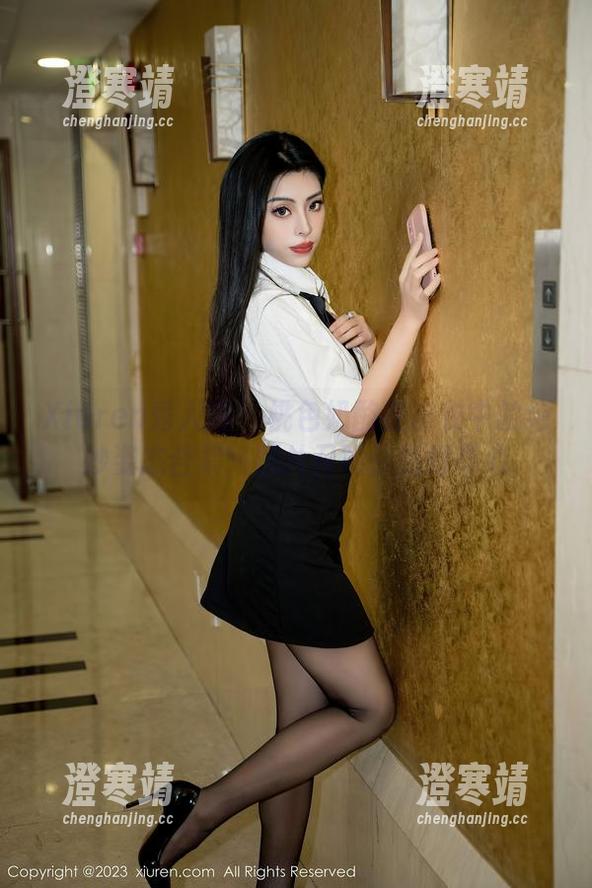 Xiuren秀人网-桃色奶酪 Xiuren秀人网 - 桃色奶酪在皮衣中的绝妙姿态合集,照片召唤你的好奇心