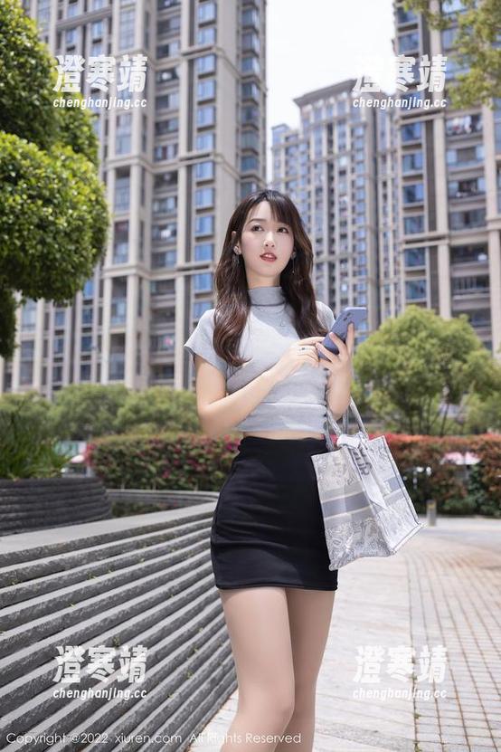 Xiuren秀人网 - 再来一波！熊小诺灰丝私房美图，一个不小心就陷进去了。