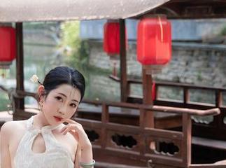 Xiuren秀人网 – 最新写真集来了！爱酱里的女仆装真的太可爱，心都要化了