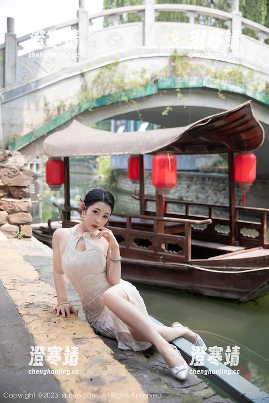 Xiuren秀人网-爱酱里 Xiuren秀人网 - 最新写真集来了!爱酱里的女仆装真的太可爱,心都要化了