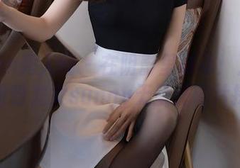 Xiuren秀人网 – 在阴影里舞动：万圣节的盼盼龙女sunny无圣光图片探索