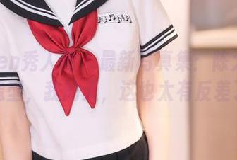 Xiuren秀人网 – 最新写真集：陈大榕的修女造型，我的天，这也太有反差了吧！