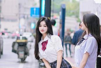 YouMi尤蜜荟 – 严利娅Yuliya的连衣裙：看一眼就想再多看几眼的诱惑