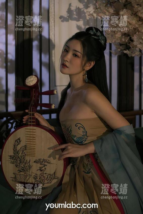 YouMi尤蜜荟-王雨纯 YouMi尤蜜荟 - 一场夜色梦,王雨纯的美图资源大揭密,快来围观!