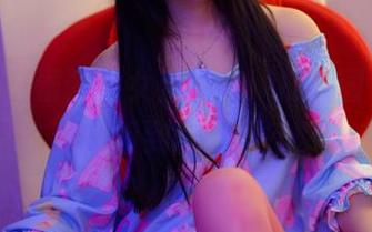 pans – 蕾蕾的女神瞬间：打开图包，你能听到心跳吗？
