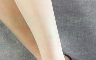 丽柜 – 一起跟随左左的泳装冒险：最新原图，感受那股清爽！