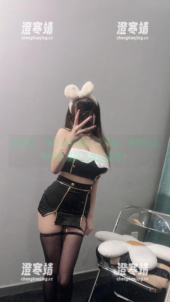 兔宝妮to 微密圈 - 兔宝妮to的夏天写真,定制你心中那抹难以言说的渴望!