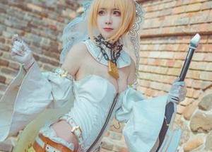 把“兔玩映画”和“FGO”放一起，竟然很有意思的写真精选！