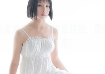 快来看看兔玩映画的黄昏裸腿，原图真是让人犯花痴！