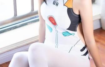 一个破壁纸亮点，喵糖映画的家有女仆，原图瞬间心动！