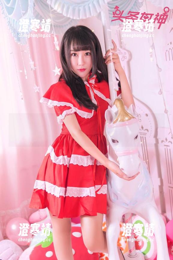 头条女神-小晴子 头条女神 - 新鲜出炉!小晴子的校服,合集里每一张都让你有些迷离。