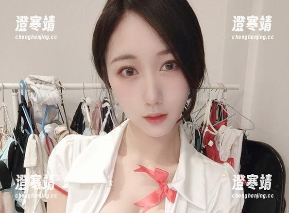 小玉吃果冻 微密圈 - 私房味道的小玉吃果冻和她的黑渔网,真是个奇妙组合!