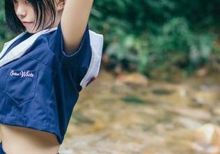 小野妹子w的精选原图，英梨梨写真本拍摄版，注意力无法自拔！