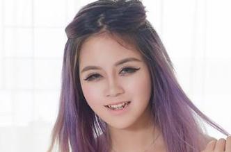 尤物馆 – 这资源真不错，俞公主内衣写真，你敢不敢多停留几秒？