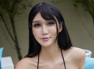 尤物馆 – 想看红裙女神？孟狐狸FoxYini私拍资源等你来挖！