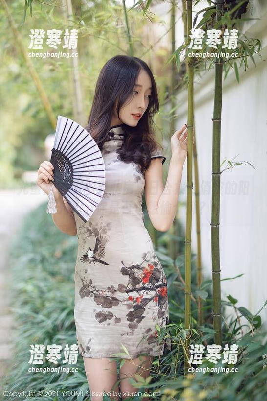 尤蜜荟-谭小灵 尤蜜荟 - 谭小灵私房夏日合集:俏皮的阳光下,你是否也想偷个懒?