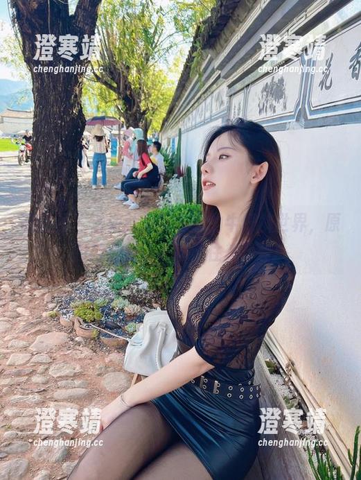 微密圈 - 漫游就是阿朱啊的牛仔裤世界，原图与合集让人忍不住想多看！