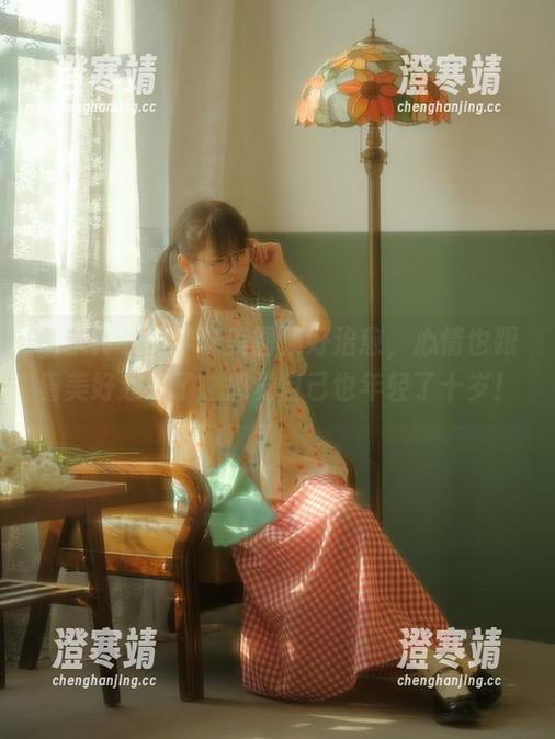 幼水铃衣的学妹美图集好治愈，心情也跟着美好起来了，感觉自己也年轻了十岁！