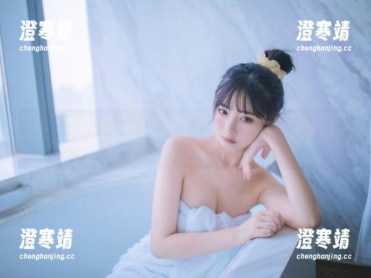 “念雪ww”校服原图分享，青春的多面性，每个角度都有故事