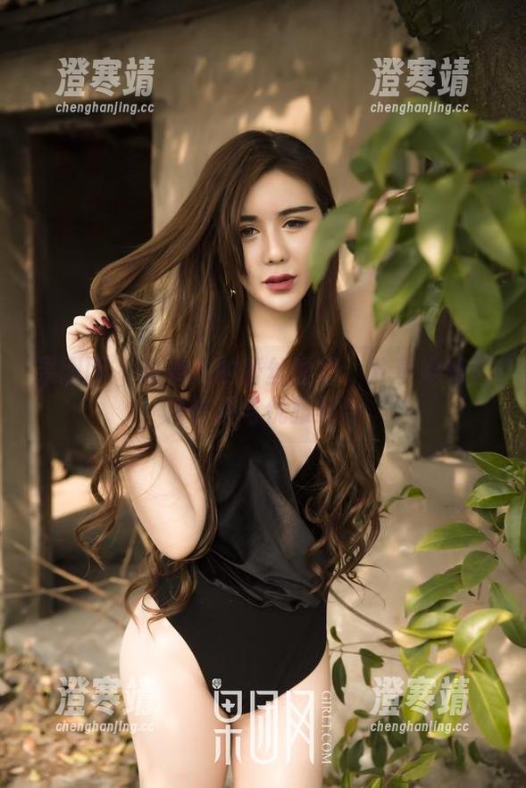 果团网 - 松果儿的蕾丝世界：分享她如何将性感与优雅结合