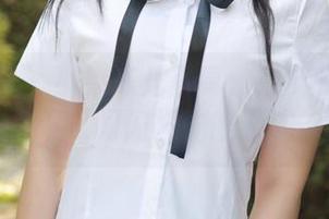 模范学院 – 小果冻儿写真：在皮衣的保护下，闪闪发光的果冻