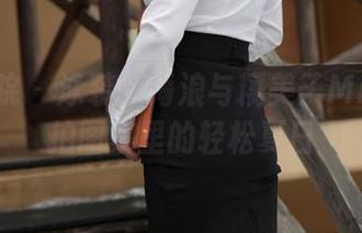 模范学院 – 泳装、海浪与糯美子Mini：私拍图集里的轻松夏日