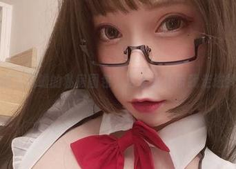 迷失在次屁啦的私房图包，透明女仆带我走进梦境？