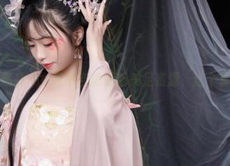 背不住了！爆机少女喵小吉的最新美足资源，这个夏天别错过！