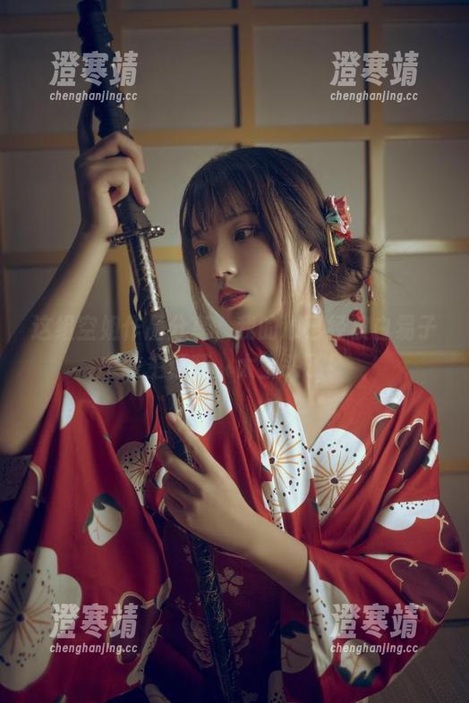 这组空姐作品分享，我的心已经被白易子教主俘获，太上头了！