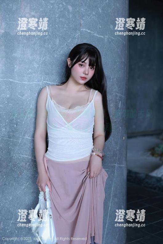 秀人网 - 余虞酱，和服美图，满满的古风气息，有点让人心动！