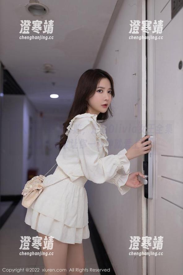秀人网 - 我敢打赌，楚恬Olivia女王全集的作品会让你一秒钟就爱上！