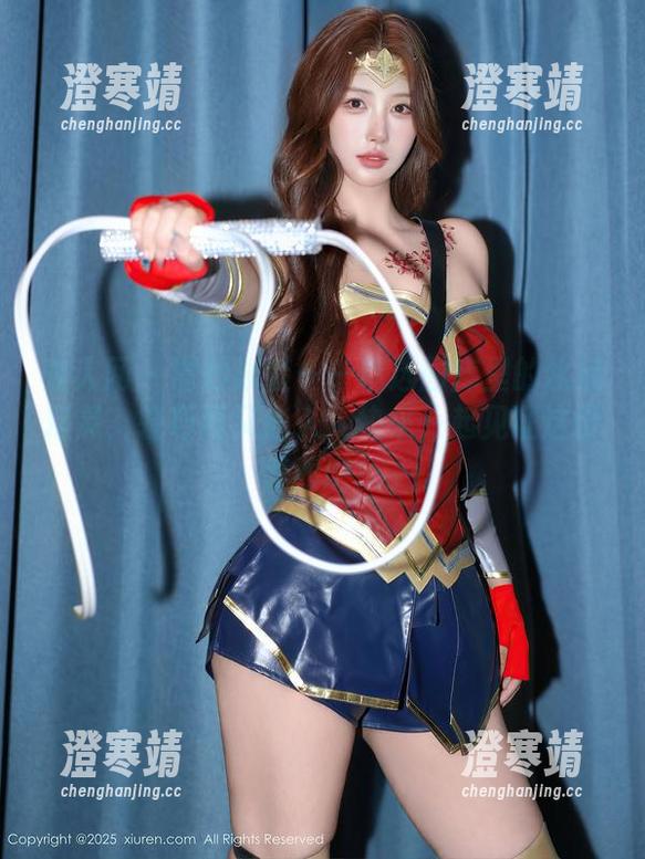 秀人网 - 清妙泳装——精选图库里的水滴精灵，轻巧而又迷人，快来一起见证这份柔雅吧！