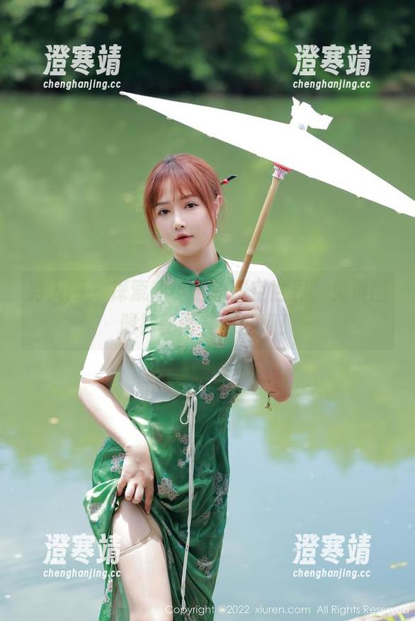 秀人网 - 探索熊小诺的镂空世界，免费图册神秘而充满期待！