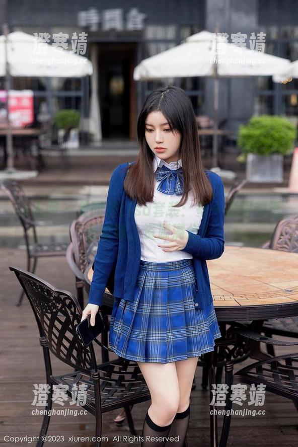 秀人网-爱丽莎Lisa 秀人网 - 爱丽莎Lisa套装:每一张图都透着暧昧,资源满分!