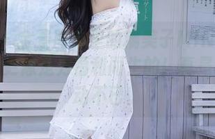 秀人网 – 全景图集里的糯美子MINIbabe，礼服更像是为福利而生的！真是让人心动不已。