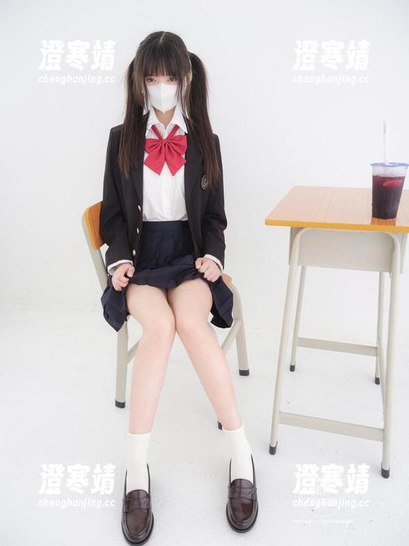 紧急企划-樱可 紧急企划 - 樱可的御姐魅力:精选图片让人晃神,真是个小魔女!