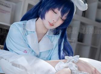 从图库到心底：纸悦Etsu_ko的美咲泳装，恍如置身海边，沙子都快要蹭到我心里了！